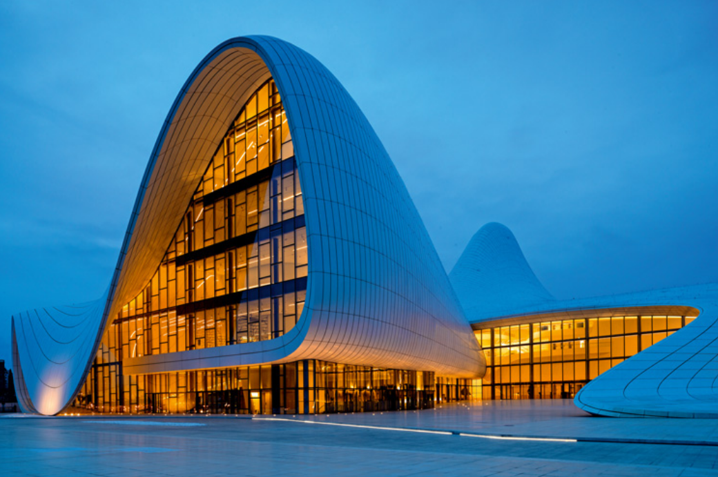 Curved architecture of the Heydar Aliyev Center exterior